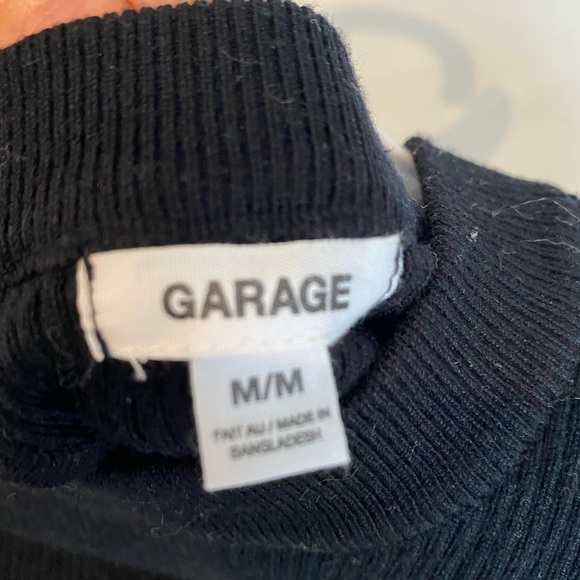 Garage open back top! - Picture 3 of 3